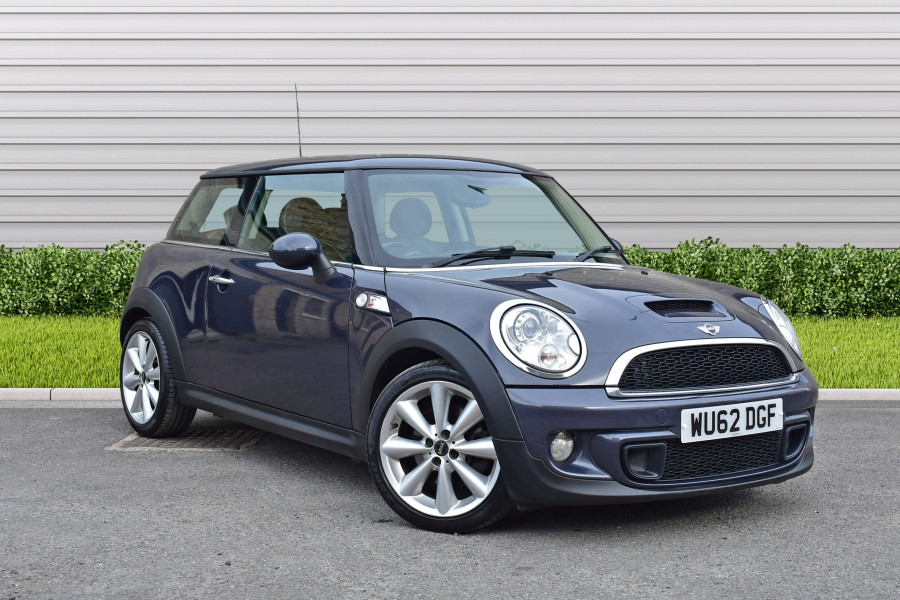 Mini Hatch 2012